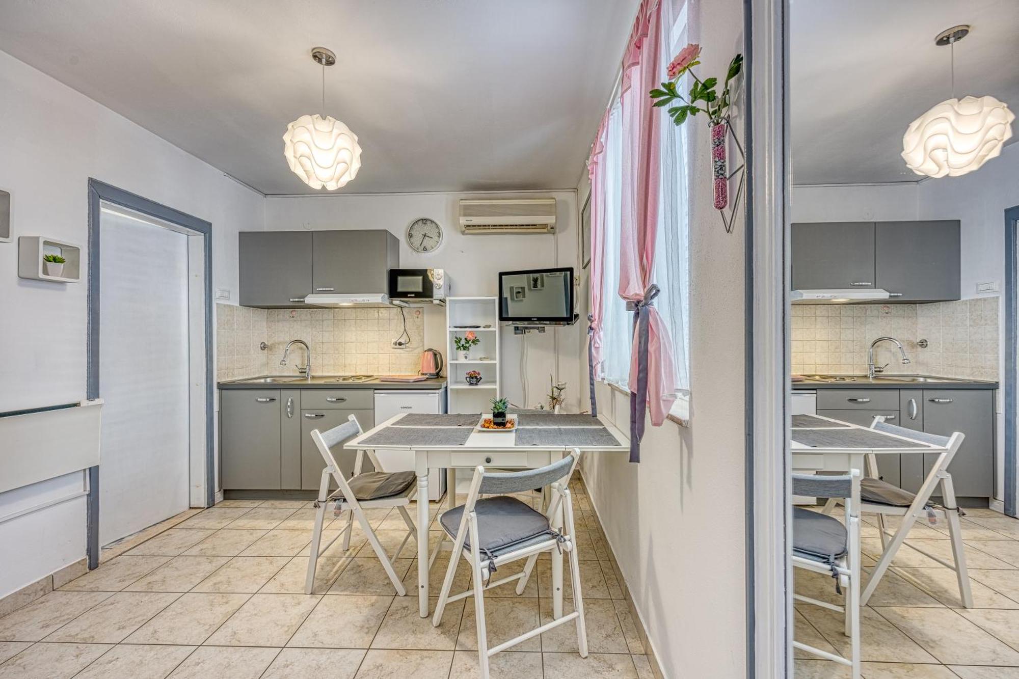 Studio Apartmani Ivanda Makarska Exterior foto